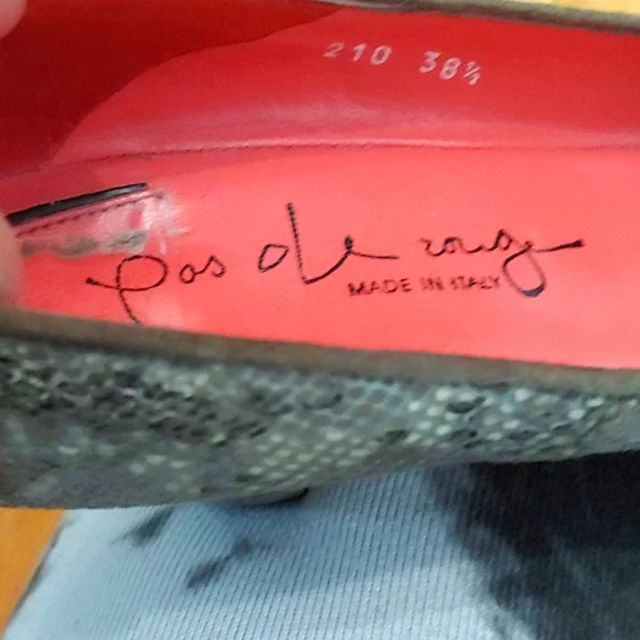 Pas de Rouge Shoes - Picture 5 of 5